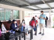 El Gobernador Departamental de Izabal, Lic. Héctor Alarcón, visitó los Centros de vacunación contra el Covid-19